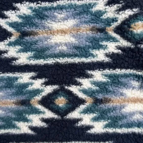 Home Free Aztec Design Pull Over Teddy Cozy OHIO Sweatshirt Sweater Size Medium - Picture 14 of 15